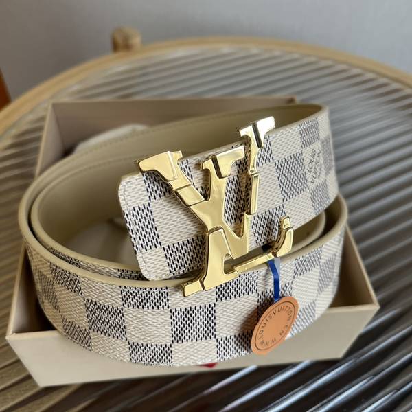 Louis Vuitton 40MM Belt LVB00363